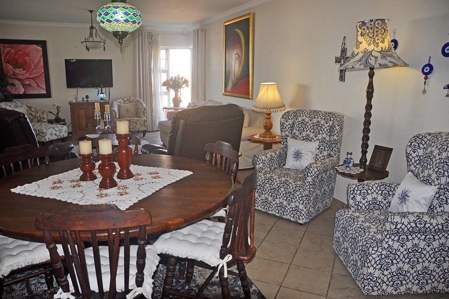 5 Bedroom Property for Sale in Tergniet Western Cape